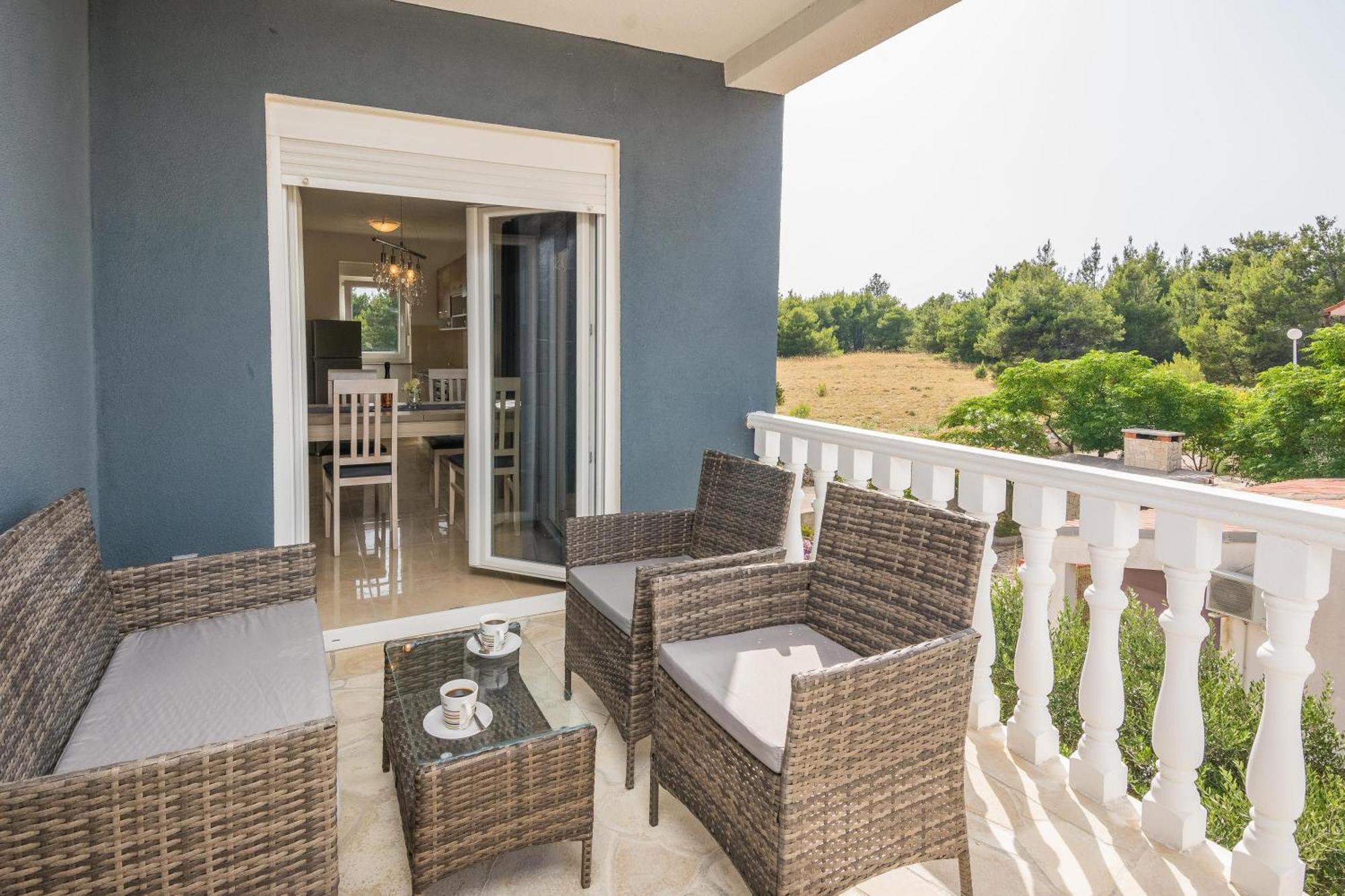 Plaza Ab Apartment Vir Ruang foto